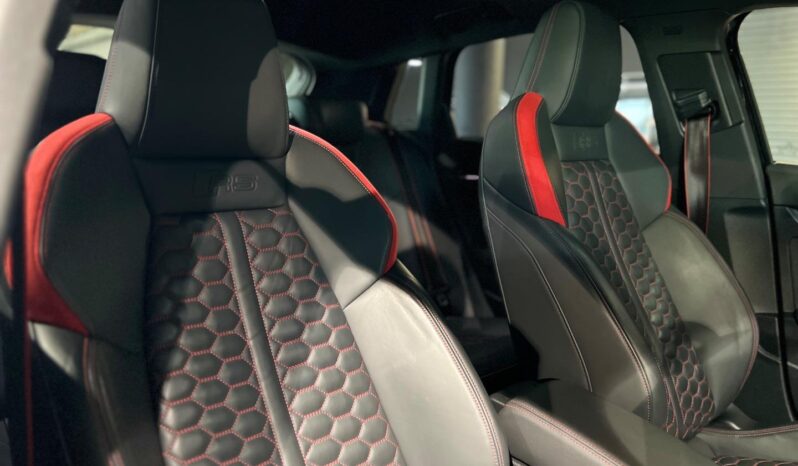 
								2022 Audi RS3 Sportback Quattro full									