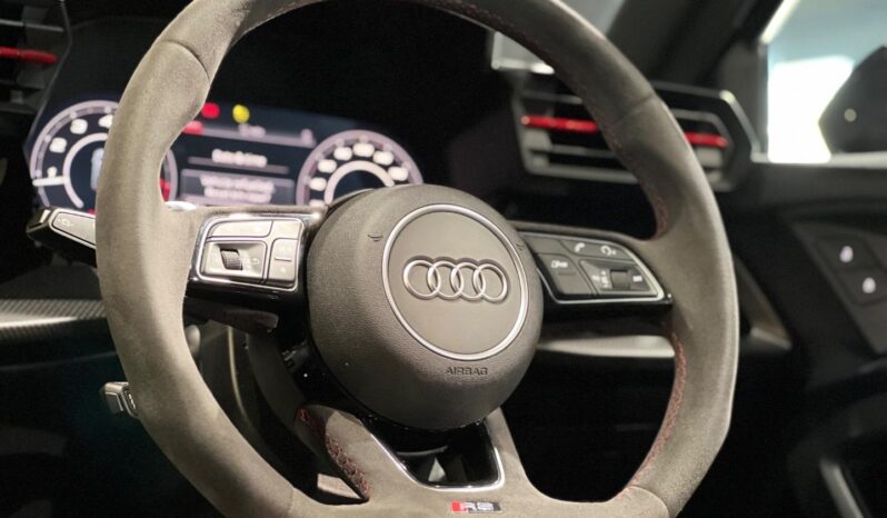 
								2022 Audi RS3 Sportback Quattro full									