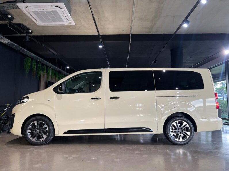 
								2022 Opel Zafira Life 2.0TD Edition full									