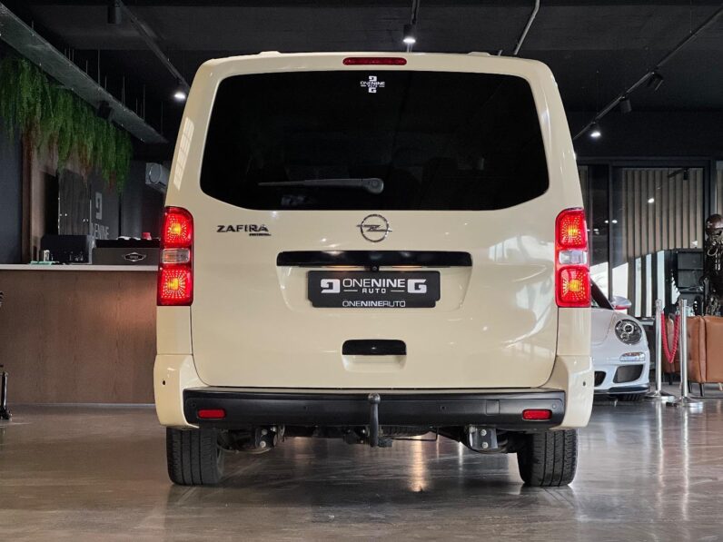 
								2022 Opel Zafira Life 2.0TD Edition full									