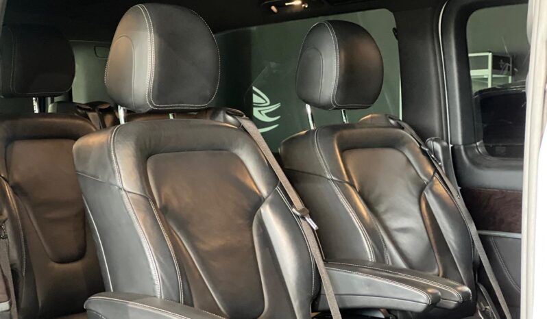 
								2020 Mercedes-Benz V-Class V220d full									