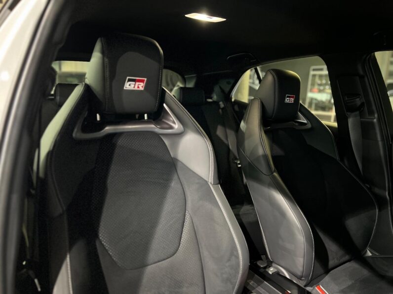 
								2023 Toyota GR Corolla 1.6t Gr-four Circuit full									