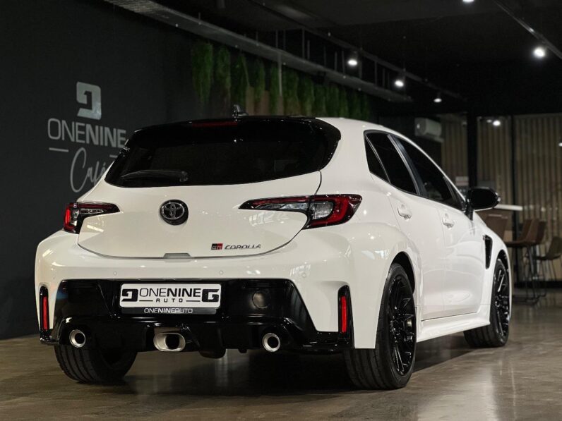 
								2023 Toyota GR Corolla 1.6t Gr-four Circuit full									