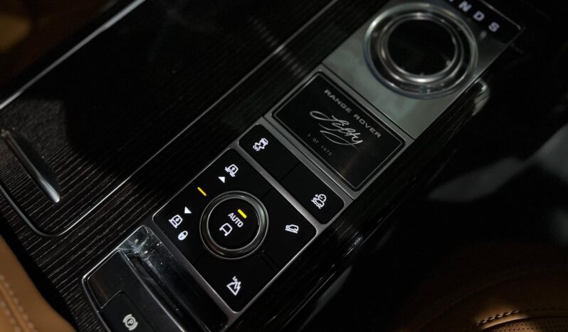 
								2021 Land Rover Range Rover Autobiography Fifty SDV8 full									