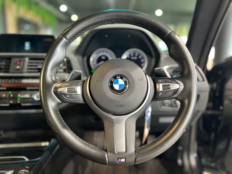 
								2020 BMW 2 Series 220i Coupe Sport Line Shadow Edition full									