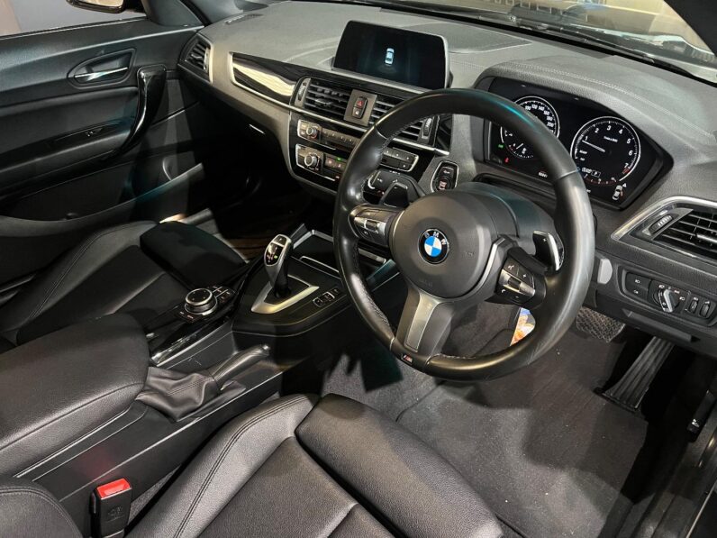 
								2020 BMW 2 Series 220i Coupe Sport Line Shadow Edition full									