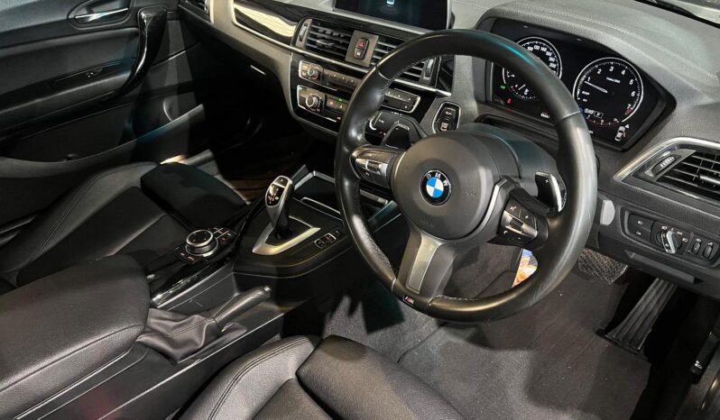 
								2020 BMW 2 Series 220i Coupe Sport Line Shadow Edition full									