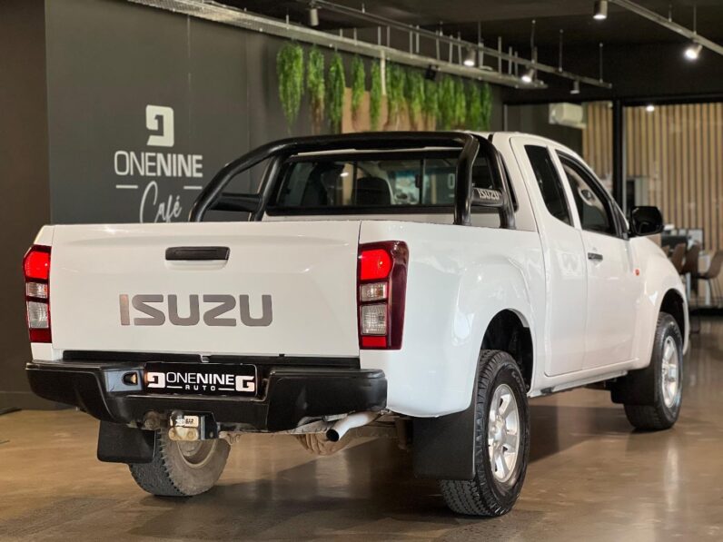 
								2021 Isuzu D-Max 250 Extended Cab Hi-Ride Auto full									