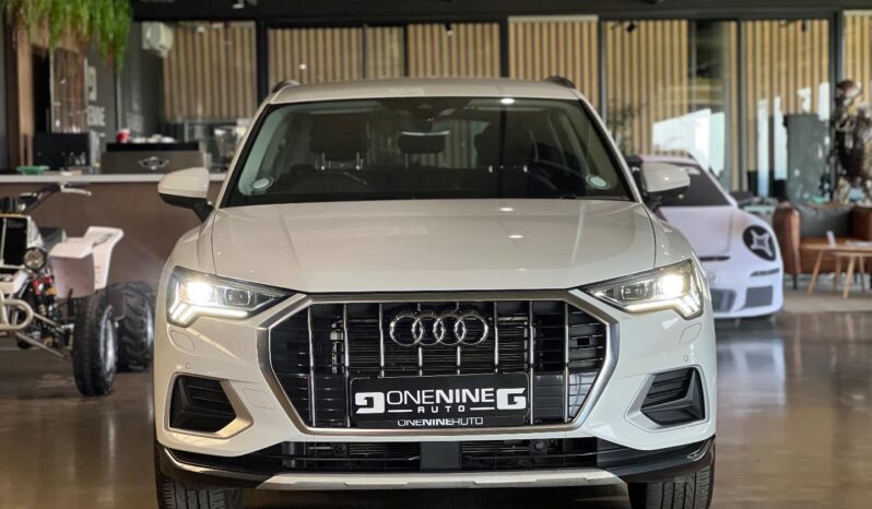 
								2023 Audi Q3 35TFSI full									