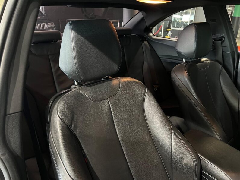 
								2019 BMW 2 Series 220i Coupe M Sport full									