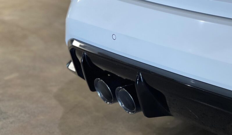 
								2023 BMW M4 Competition Coupe M Xdrive full									