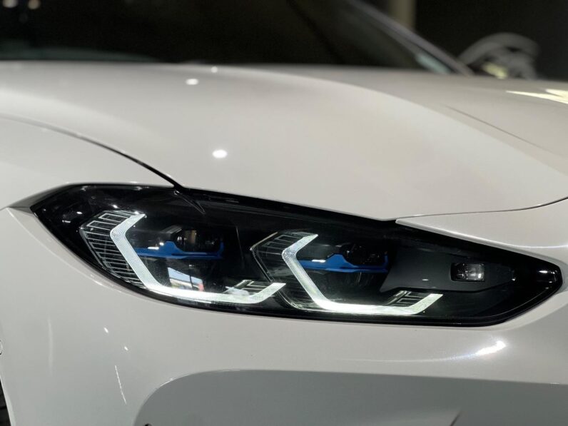 
								2023 BMW M4 Competition Coupe M Xdrive full									