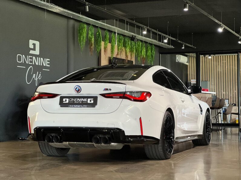 
								2023 BMW M4 Competition Coupe M Xdrive full									