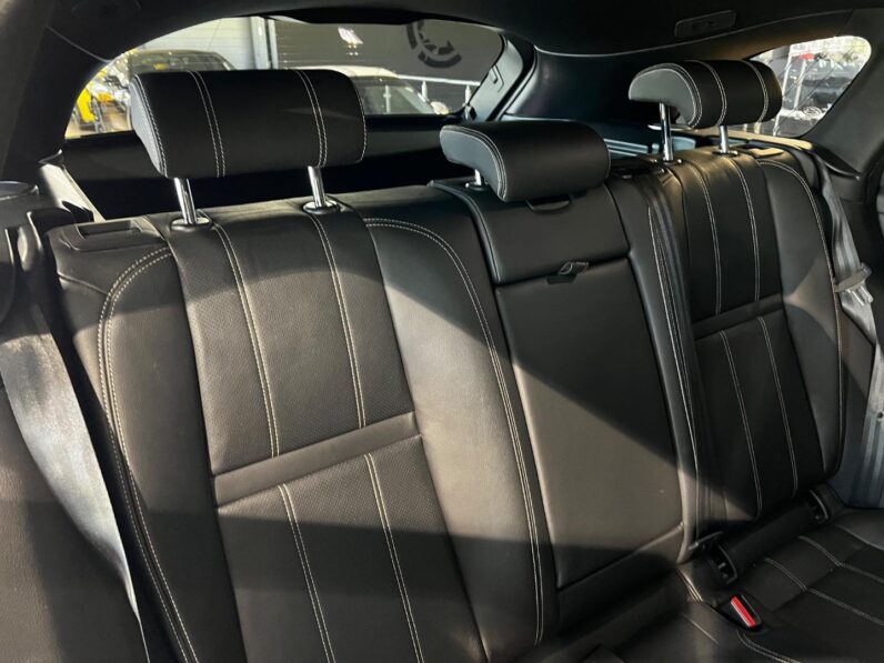 
								2018 Land Rover Range Rover Velar D300 R-Dynamic SE full									