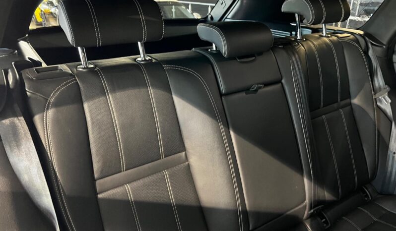 
								2018 Land Rover Range Rover Velar D300 R-Dynamic SE full									