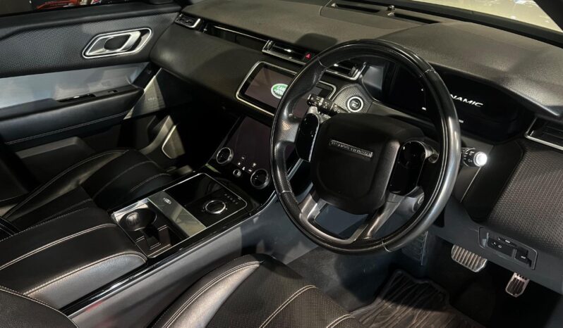 
								2018 Land Rover Range Rover Velar D300 R-Dynamic SE full									
