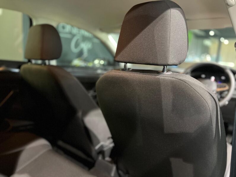 
								2024 Volkswagen Polo Hatch 1.0TSI full									