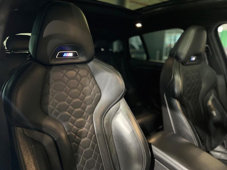 
								2020 BMW X4 M competition full									