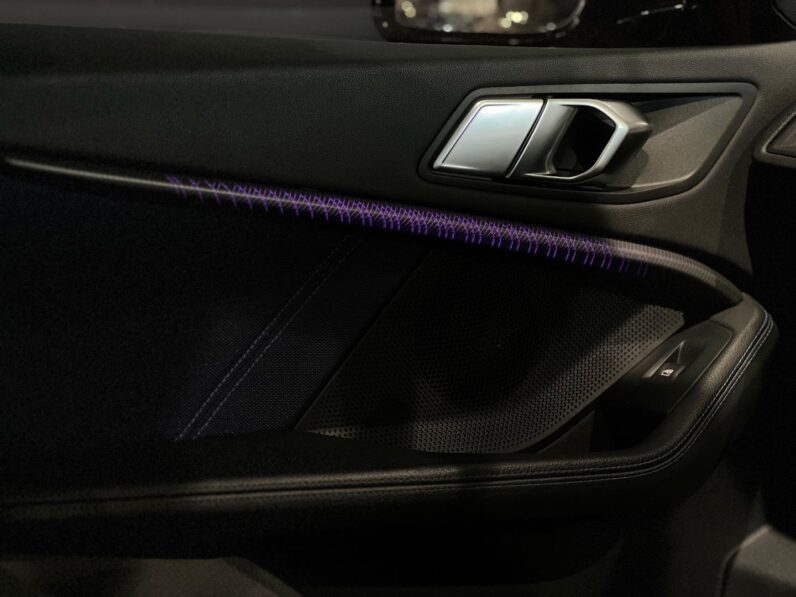 
								2021 BMW 1 Series M135i xDrive full									