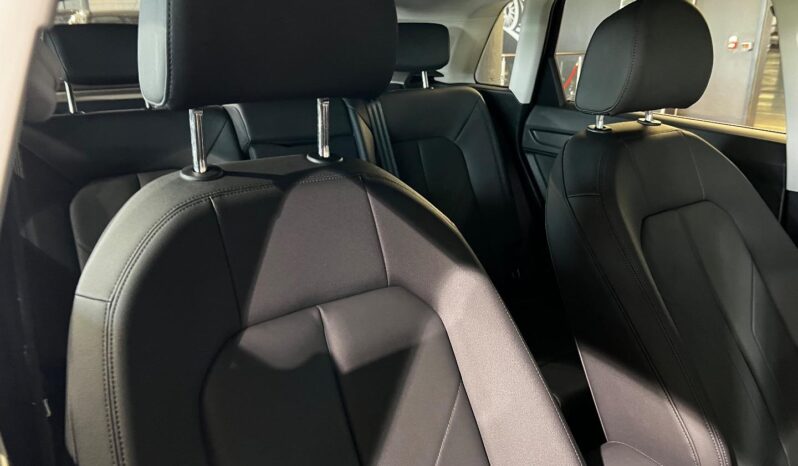 
								2023 Audi Q3 35TFSI full									