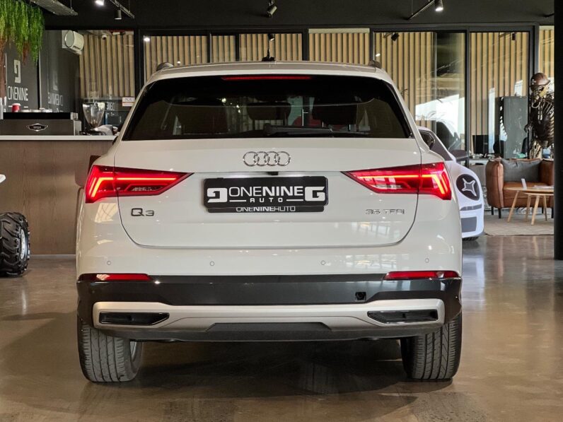 
								2023 Audi Q3 35TFSI full									