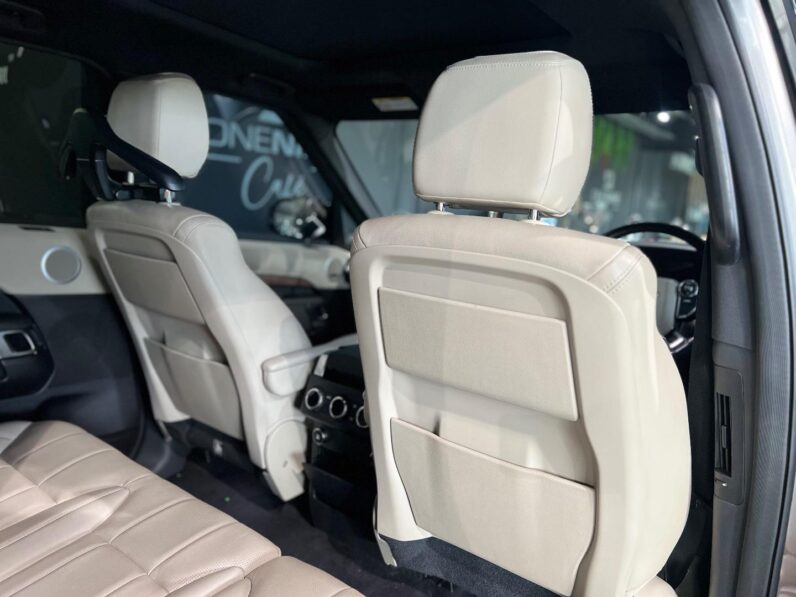
								2019 Land Rover Discovery HSE Td6 full									