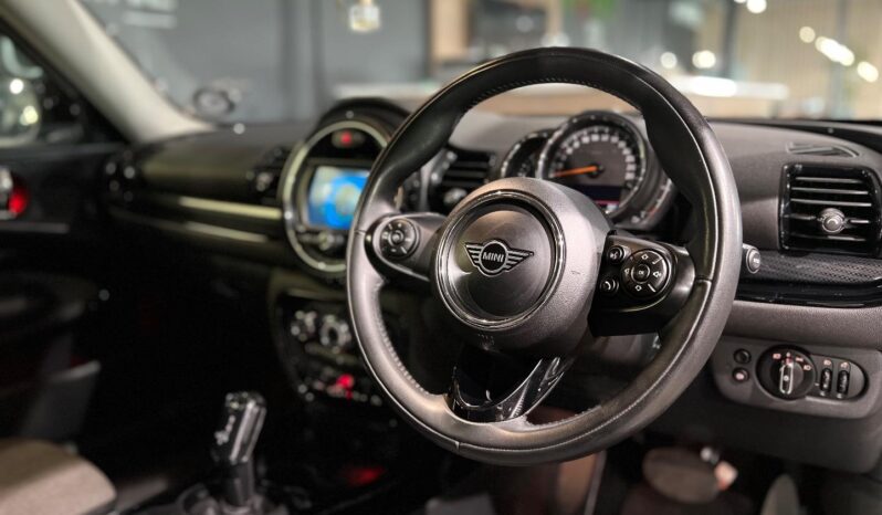 
								2020 MINI Clubman Cooper Clubman full									