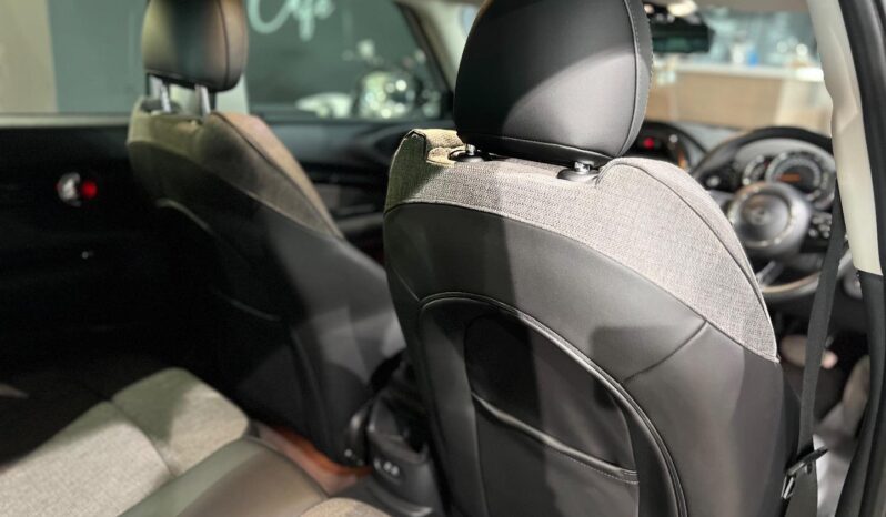 
								2020 MINI Clubman Cooper Clubman full									