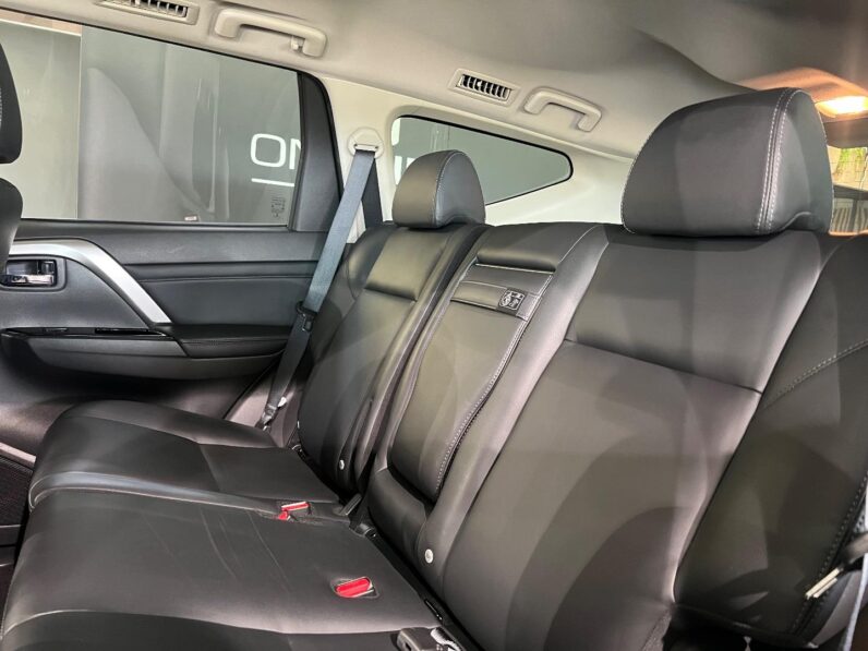 
								2022 Mitsubishi Pajero Sport 2.4DI-D 4×4 Exceed full									