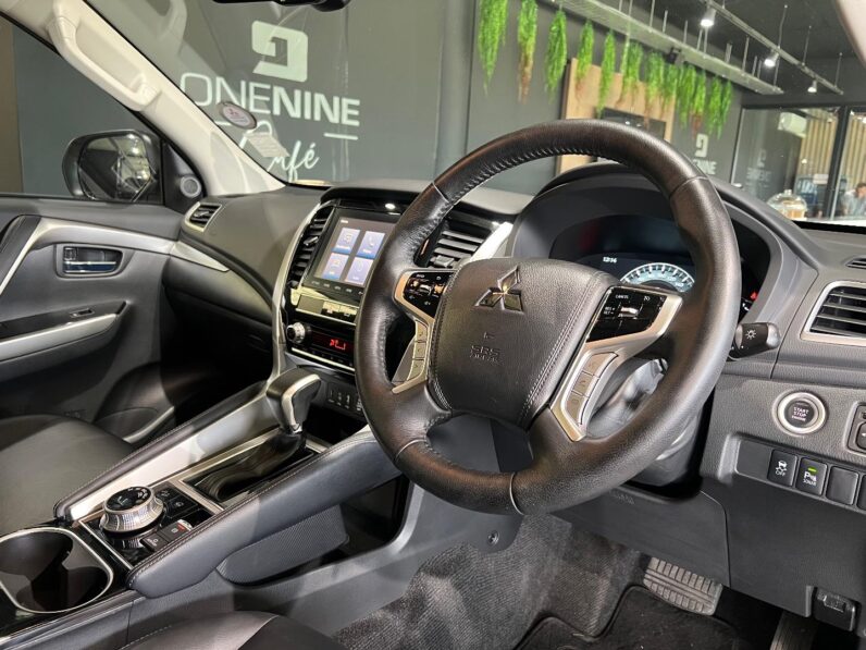 
								2022 Mitsubishi Pajero Sport 2.4DI-D 4×4 Exceed full									