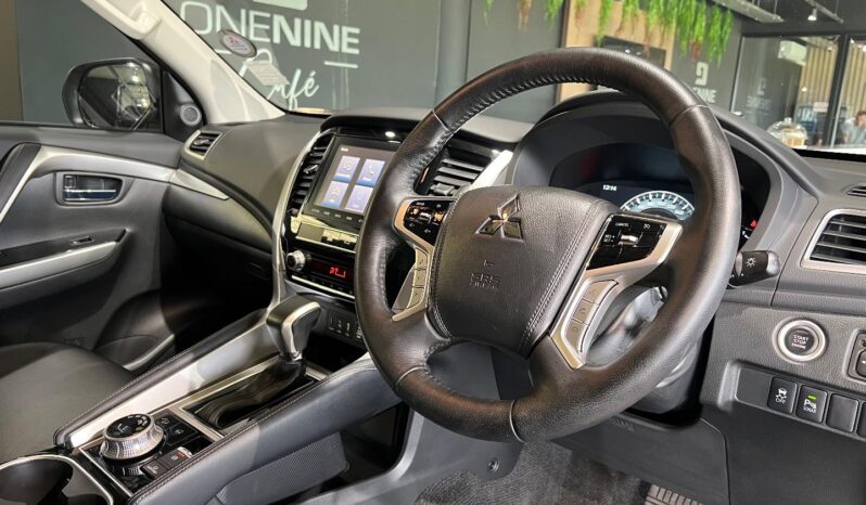 
								2022 Mitsubishi Pajero Sport 2.4DI-D 4×4 Exceed full									