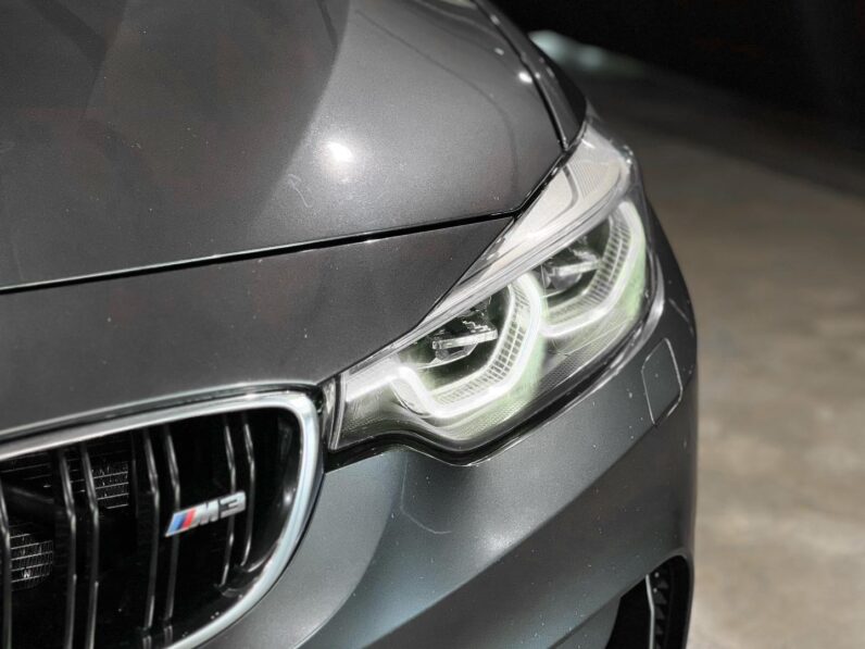 
								2018 BMW M3 Standard Edition full									