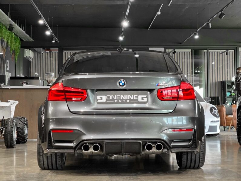 
								2018 BMW M3 Standard Edition full									