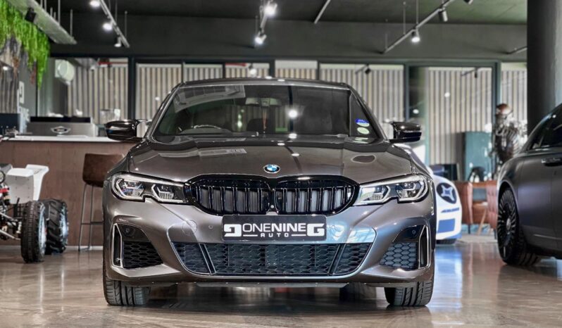 
								2019 BMW 3 Series M340i xDrive M Performance Launch Edition full									