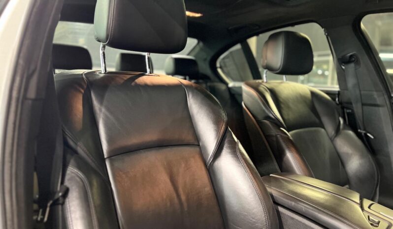 
								2013 BMW M5 Standard Edition full									