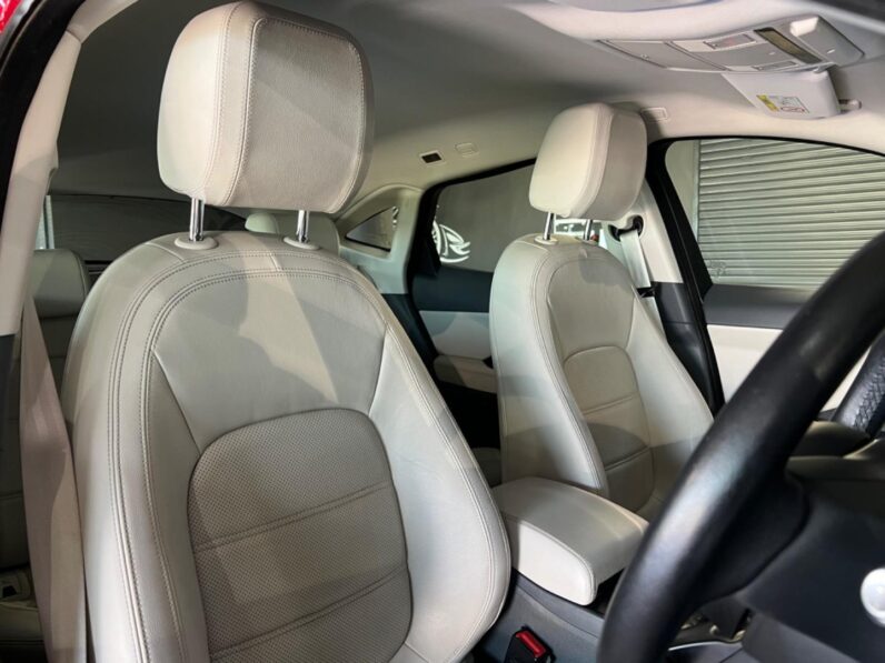 
								2018 Jaguar E-Pace D180 AWD SE full									