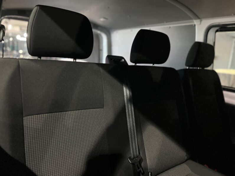 
								2024 Volkswagen Transporter 2.0BiTDI Crew Bus LWB 4Motion Auto full									