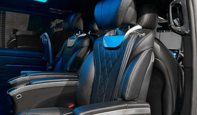 
								2020 Mercedes-Benz V-Class V300d Avantgarde AMG Line full									