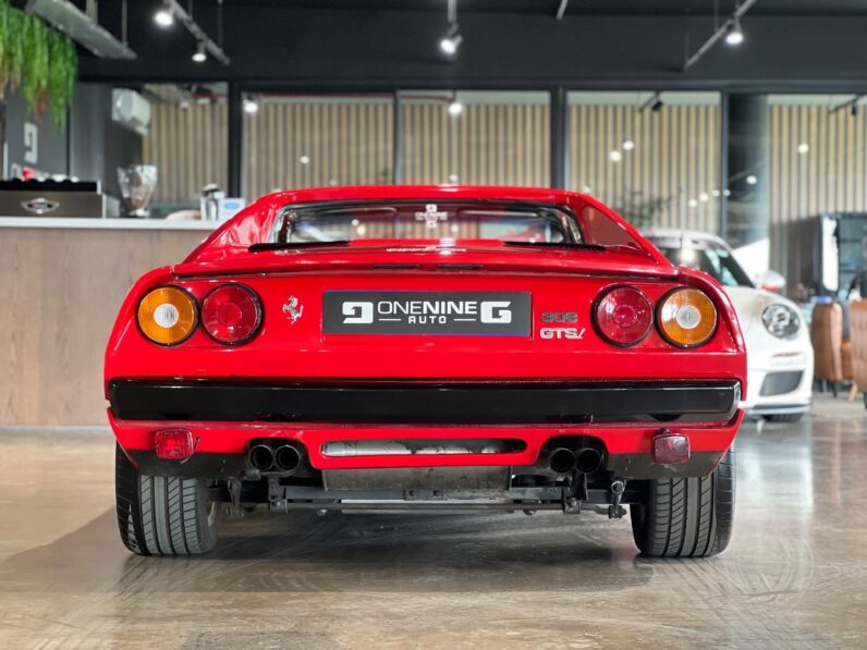 
								1982 Ferrari 308 GTSi full									