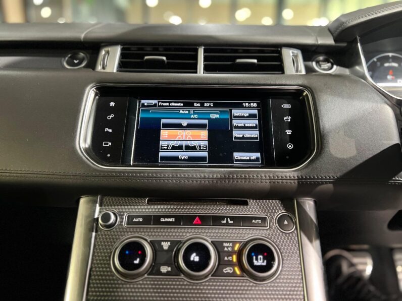 
								2017 Land Rover Range Rover Sport SVR full									