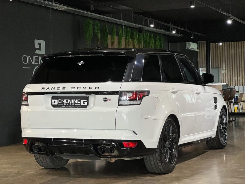 
								2017 Land Rover Range Rover Sport SVR full									