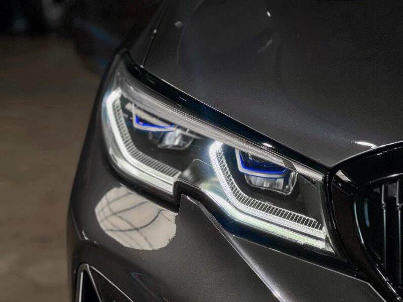 
								2019 BMW 3 Series M340i xDrive M Performance Launch Edition full									