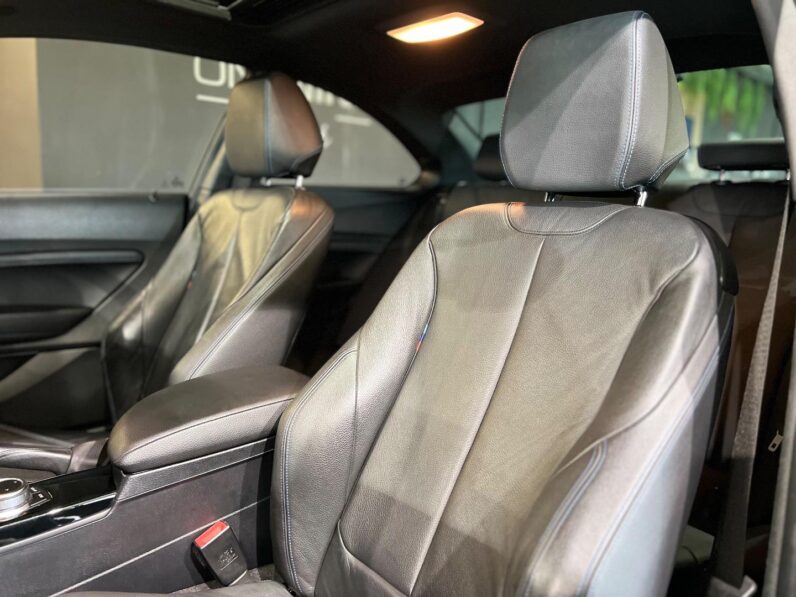 
								2019 BMW 2 Series M240i Coupe Sports-Auto full									