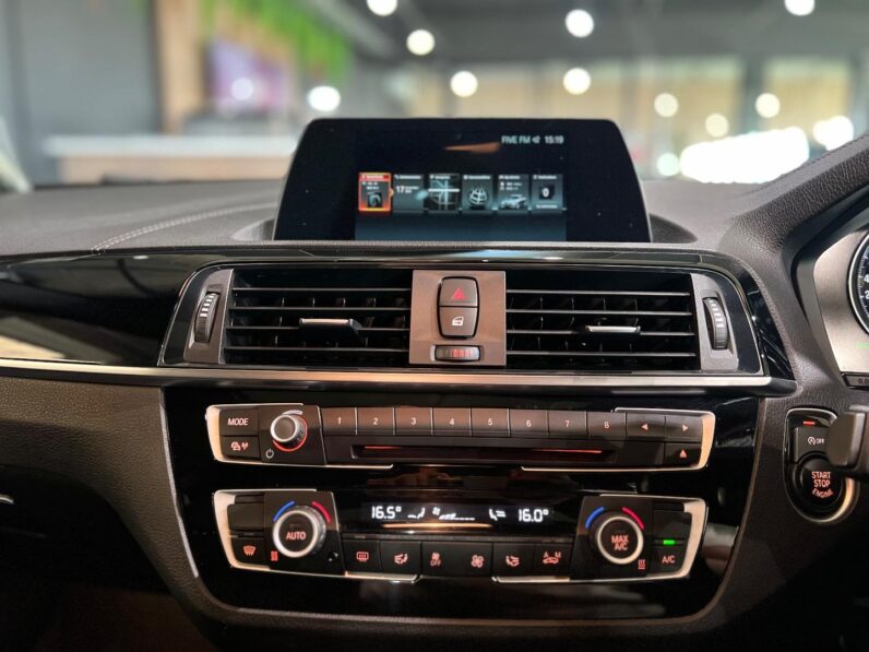 
								2019 BMW 2 Series M240i Coupe Sports-Auto full									