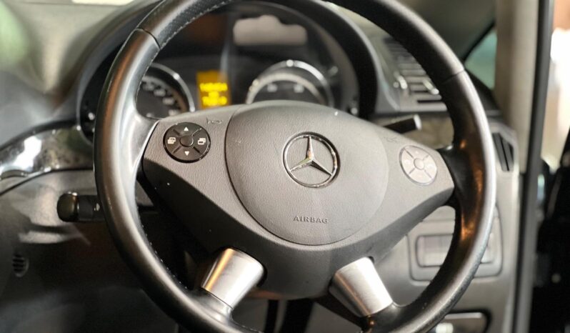 
								2013 Mercedes-Benz Viano CDI 3.0 Avantgarde full									