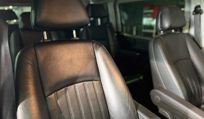 
								2013 Mercedes-Benz Viano CDI 3.0 Avantgarde full									