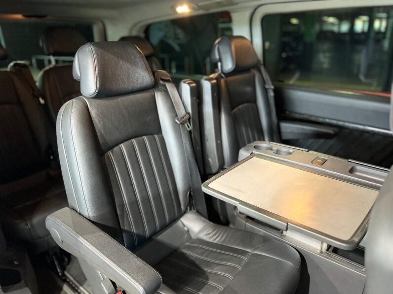 
								2013 Mercedes-Benz Viano CDI 3.0 Avantgarde full									