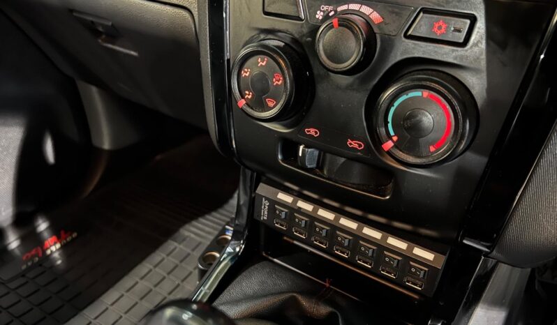 
								2017 Isuzu KB 250D-Teq Double Cab X-Rider full									