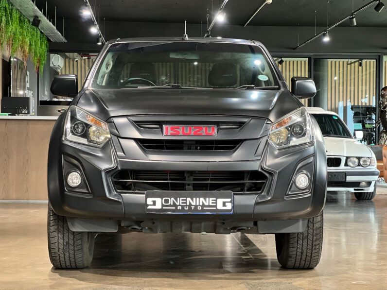 
								2017 Isuzu KB 250D-Teq Double Cab X-Rider full									