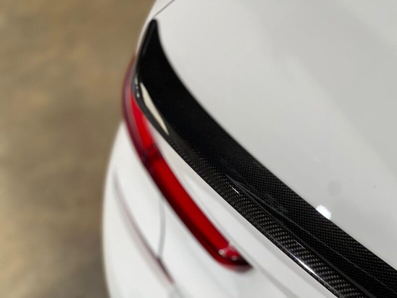 
								2022 BMW 3 Series 320d Mzansi Edition full									